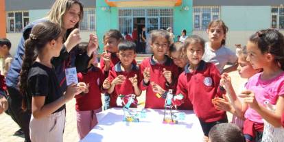 Cizre’de Öğrenciler "Merkezim Her Yerde" Projesiyle Doyasıya Eğleniyor