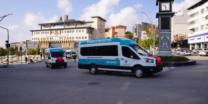 Şırnak'ta Toplu Taşıma Araçlarında Klima Açılmamasına Vatandaşlardan Tepki