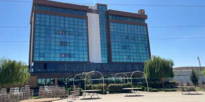 İdil’de Öğrencilerin Barınma Sorunu! Yurt Olarak Kullanılan Otel İle Sözleşme İptal Edildi