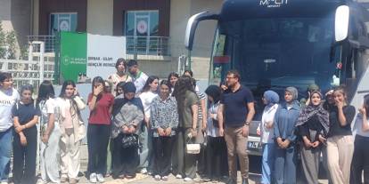 Şırnaklı gençler proje kapsamında geziye gönderildi