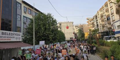 Cizre’de Kadın Cinayetlerine Karşı Yürüyüş Yapıldı