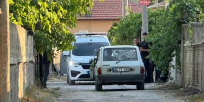 Sokak ortasında silahlı saldırıda 2 kişi öldürüldü