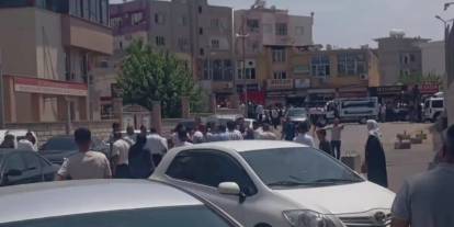 Cizre'de Bıçaklı Kavga: 3 Yaralı 2 Gözaltı