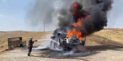 Petrol Sahasında Vinç Alev Alev Yandı