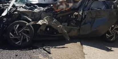 Sulama tankerine çarpan araçtaki 1 kişi hayatını kaybetti