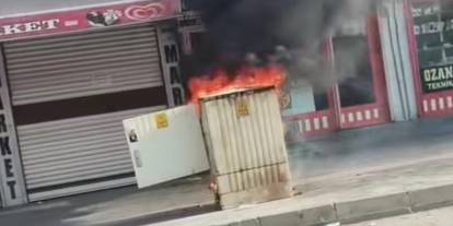 Hava Sıcaklığının 47 Dereceyi Bulduğu Cizre’de Trafo Sıcağa Dayanamadı