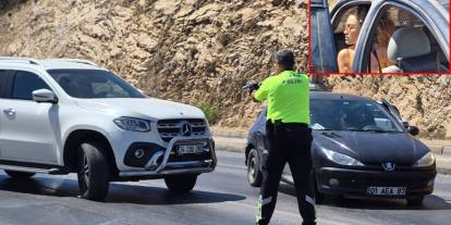 İbrahim Tatlıses’in kızı dur ihtarına uymayarak polisin üzerine araba sürdü