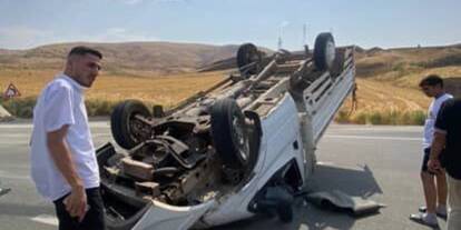 Siirt’te takla atan pikap sürücü yaralandı