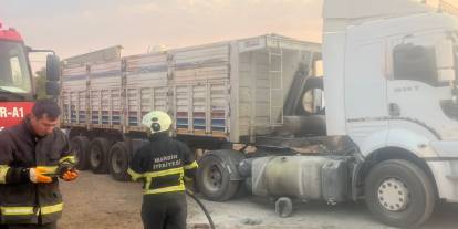 Mardin'de tırın yakıt deposunda meydana gelen patlamada 7 kişi yaralandı