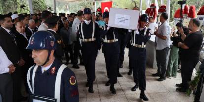Şırnak'ta Şehit olan Jandarma Uzman Çavuş Yıldırım son yolculuğuna uğurlandı
