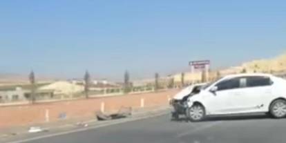 Siirt'te iki aracın çarpıştığı kazada 3 kişi yaralandı