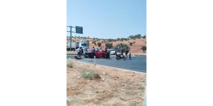 Mardin'de tır ile otomobil çarpıştı: 2 yaralı