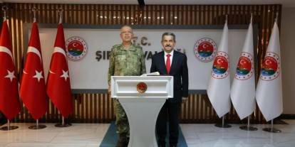 2. Ordu Komutanı Korgeneral Topaloğlu, Şırnak Valisi Ekici'yi ziyaret etti