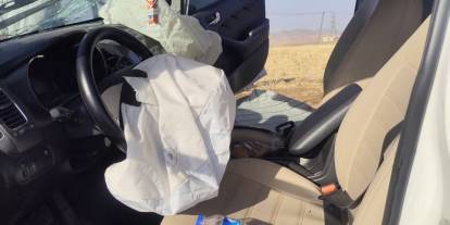 Şırnak’ta kaza yapan otomobildeki 3 kişi yaralandı