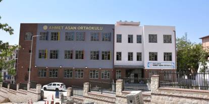 Şırnak'ta "Yık Yap Projesi" ile eski okulların yerine yenileri inşa ediliyor