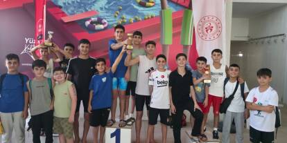 Şırnak Yüzme Takımı Bölge Şampiyonasına Damga Vurdu