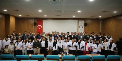 Şırnak Üniversitesi’nde Mezuniyet ve Önlük Giyme Töreni Bir Arada Düzenlenecek