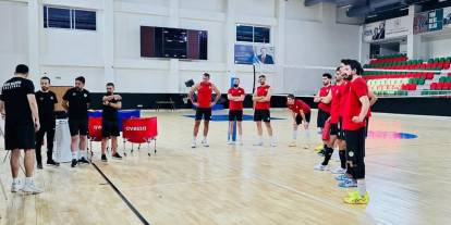 Cizre Belediyespor, İBB Spor maçının hazırlıklarını tamamladı