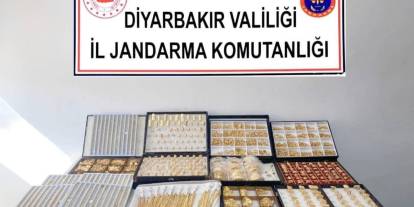 Diyarbakır'da Jandarmadan 40 Milyon TL'lik Altın Operasyonu: 2 Gözaltı