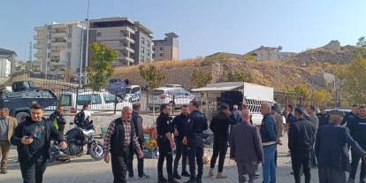 Şırnak'ta zabıta ekipleri ile seyyar satıcıları arasında tartışma