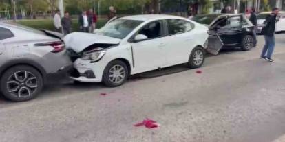 Diyarbakır’da Zincirleme Kaza: 4 Yaralı