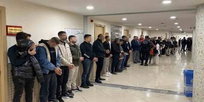 Dini duyguları istismar ederek dolandırıcılık yapan 42 kişi tutuklandı