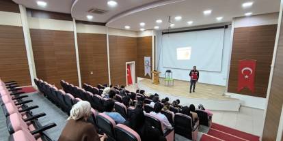 Silopi'de "Okul Hayatı ve Çocuk" eğitimi