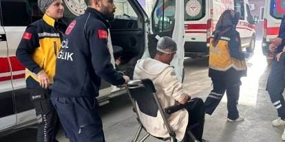 Fenerbahçeli Çocuk Taşlandı: 1 Yaralı