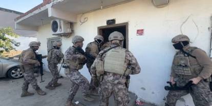 Batman’da silah kaçakçılarına darbe: 2 binden fazla silah ele geçirildi