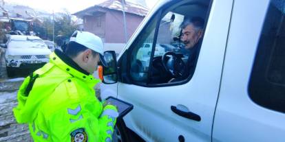Şırnak’ta Okul Servisleri ve Okul Çevrelerinde Sıkı Denetim: “Hedef Belli: Güvenli Şehr-i Nuh”