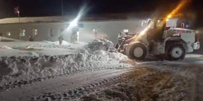 Şırnak’ta Kar Mesaisi: 3 Gün 3 Gecedir Devam Ediyor