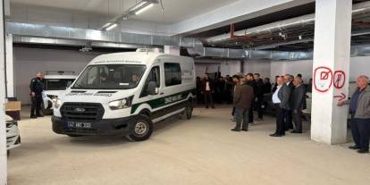 Mardin'de evde ölü bulunan aileden anne ve kızının cenazeleri Van'a gönderildi