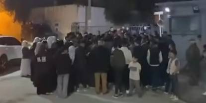 Silopi’de Elektrik Kesintisi Vatandaşı Sokağa Döktü! Muhtar Çözüm Sözü Aldı