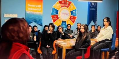 Şırnak’ta Gençler Teknolojiyle Buluştu! “Merkezimde” Projesi Büyük İlgi Gördü