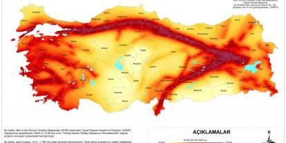 4,9 Büyüklüğünde Deprem Oldu, Çevre İllerden Hissedildi