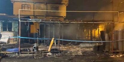 Hırdavat Dükkanı Alev Alev Yandı, Geriye Küller Kaldı