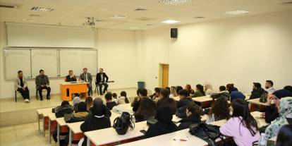 Rektör Alkış Öğrencilerle Buluştu: “Kapımız Her Zaman Açık”