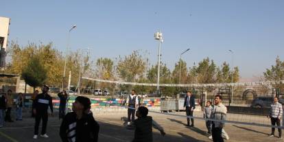 Cizre Milli Eğitim Müdürü İke, Öğrencilerle Voleybol Oynadı