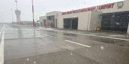 Şırnak Havalimanı’nda Kar Nedeniyle Uçuşlar İptal Edildi