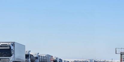 Uluslararası İpek Yolu Saatlerdir Kapalı! Araç Kuyruğu 20 Kilometreye Ulaştı