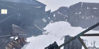 Yoğun Kar Yağışı Nedeniyle Şırnak Merkez’de Göçük Meydana Geldi