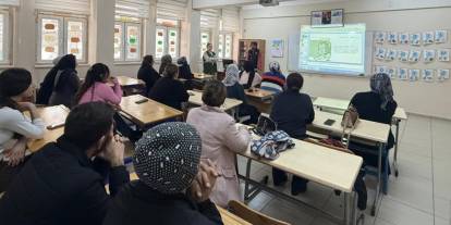 Halk Eğitim Kursiyerlerine Bağımlılıkla Mücadele Eğitimi: Kurumlar Güçlerini Birleştirdi