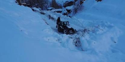 Şırnak’ta Karla Mücadele Çalışmaları Aralıksız Sürüyor