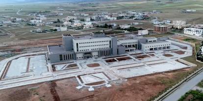 Silopi’de Kadın Doğum ve Çocuk Hastanesi ile Ağız Diş Sağlığı Merkezi Hizmete Hazırlanıyor