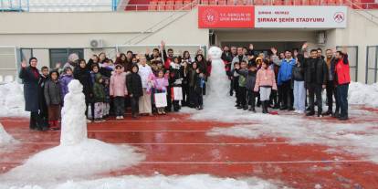 Şırnak’ta Aileler Arası Ödüllü Kardan Adam Şenliği