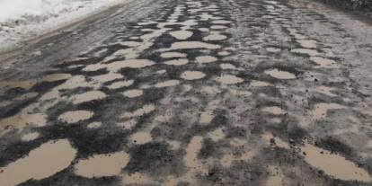 Beytüşşebap–Ayvalık Köyü Yolu Sürücülerin Tepkisini Çekiyor