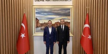 Eski Esnaf Odası Başkanı Memduhoğlu’ndan Kaymakam Baycar’a Veda Ziyareti