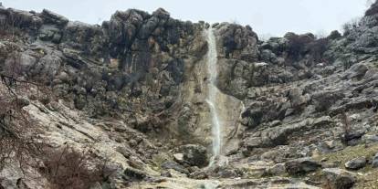 Diyarbakır’da Kar Ve Yağmurun Ardından Şelale Yeniden Akmaya Başladı