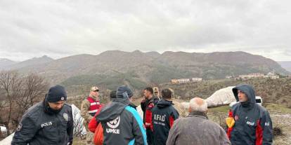 Komşu İlde Fırtına 20 Kişilik Ailenin Çadırını Yıktı