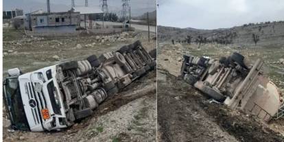 Şırnak’ta atık su yüklü tanker devrildi: 1 yaralı